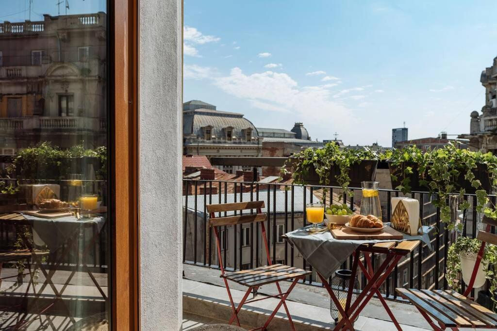 Sunny 2Br Flat - Old Town View Apartment Bucureşti Exterior foto