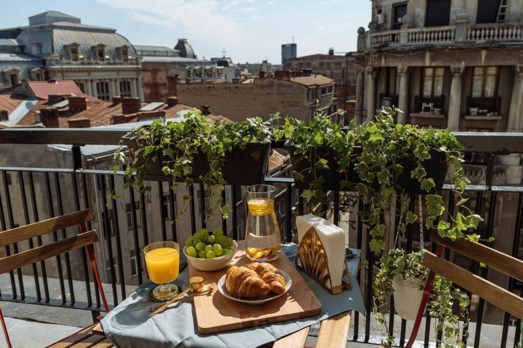 Sunny 2Br Flat - Old Town View Apartment Bucureşti Exterior foto