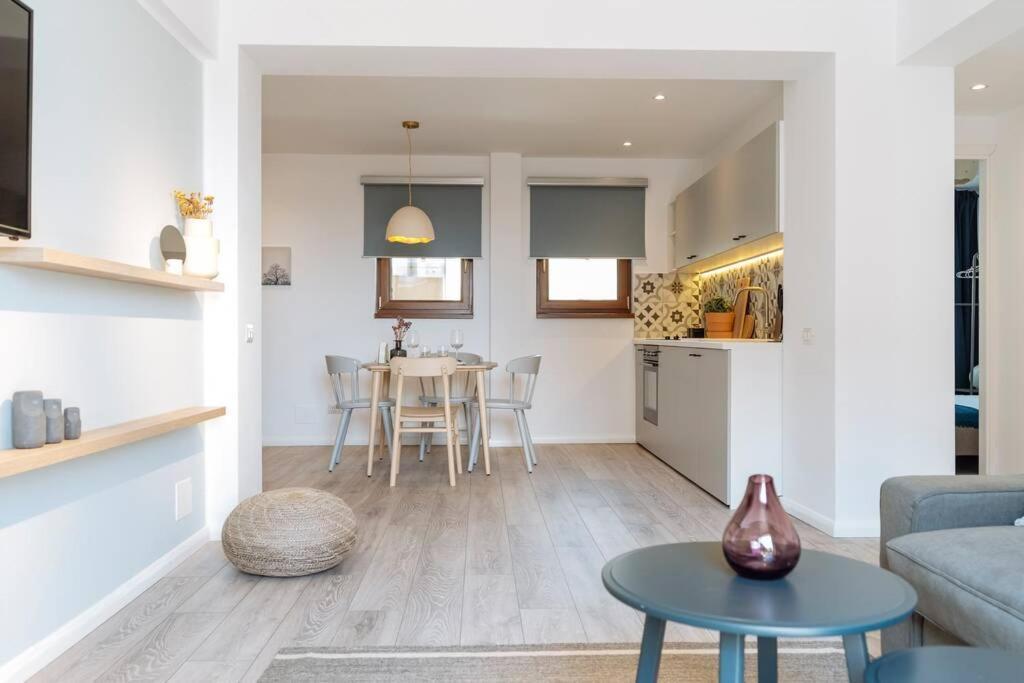 Sunny 2Br Flat - Old Town View Apartment Bucureşti Exterior foto