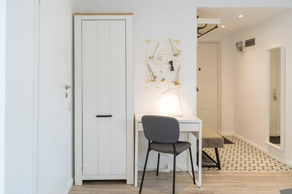 Sunny 2Br Flat - Old Town View Apartment Bucureşti Exterior foto