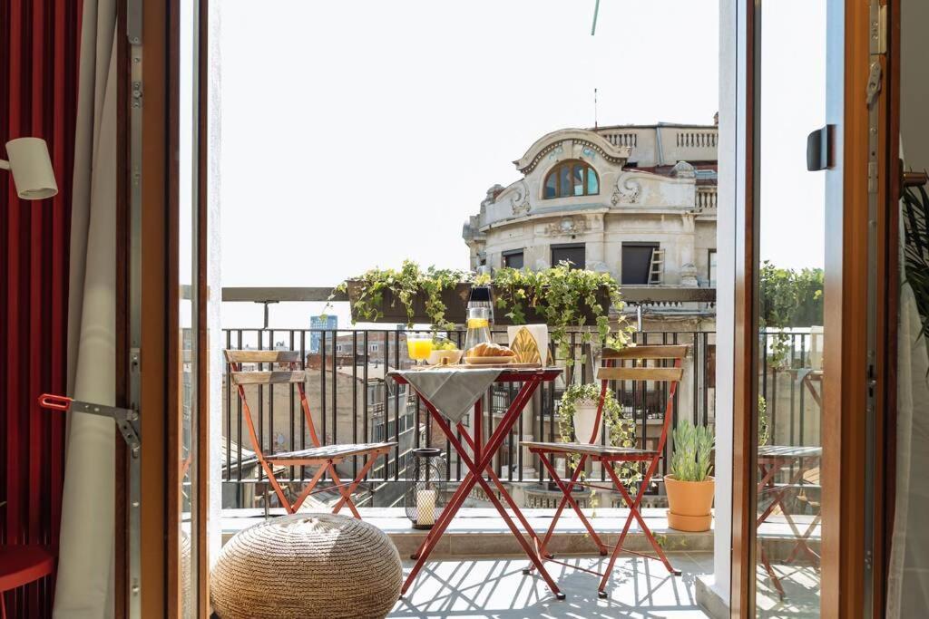 Sunny 2Br Flat - Old Town View Apartment Bucureşti Exterior foto